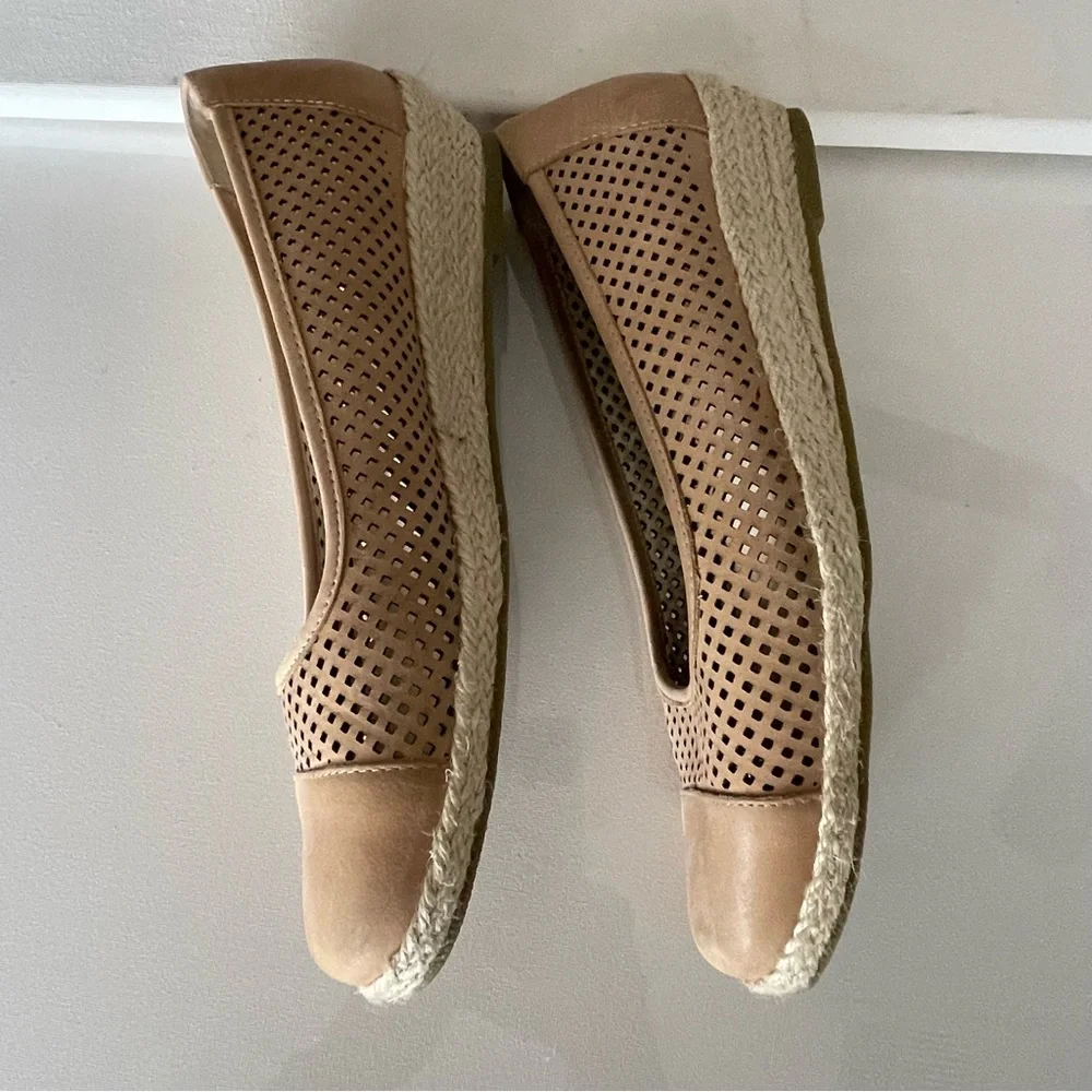 David Tate Ballet Flat Laser Cut‎ Leather Espadrilles Wedge Tan Sz 8